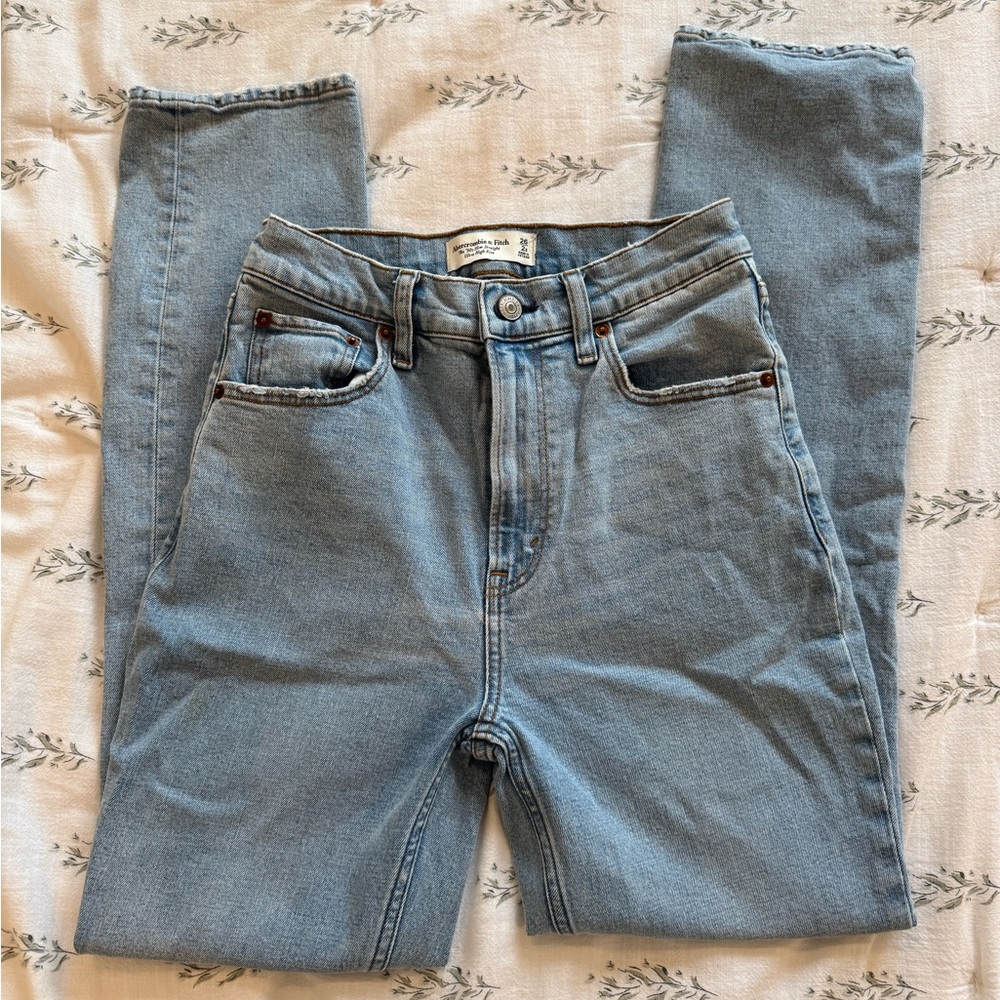 Abercrombie 90’s Straight Jeans